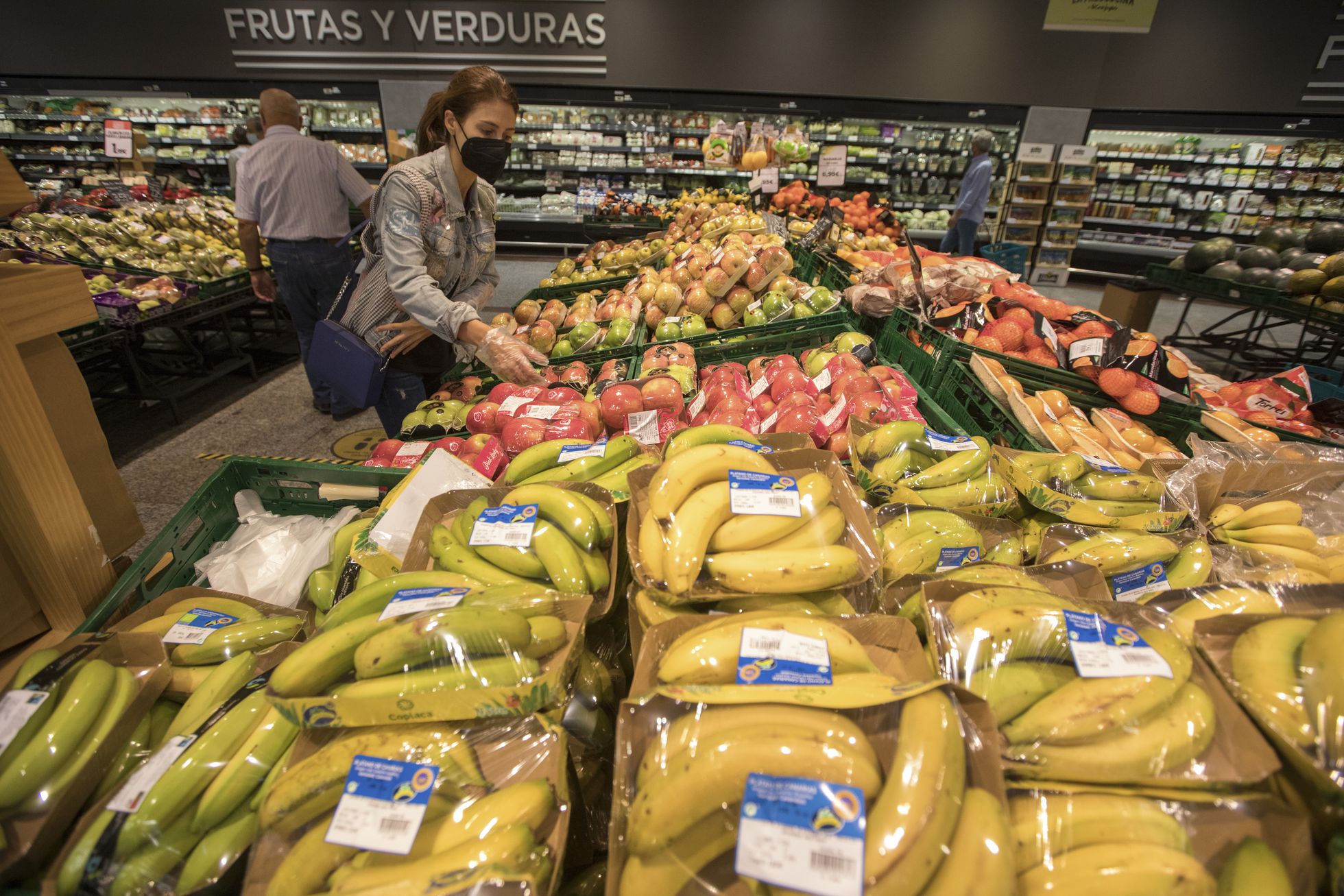 В Іспанії заборонять продаж фруктів та овочів у поліетиленових пакунках