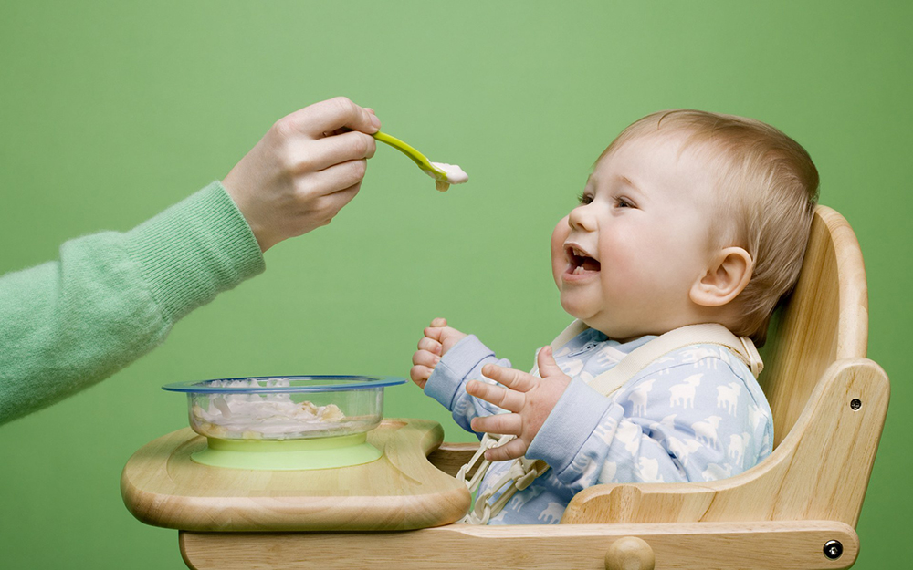 Дитяче харчування в Україні привели у відповідність до вимог ЄС: схвалено законопроект