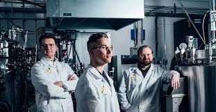 Фінський стартап будує першу у світі фабрику для виробництва білка з повітря