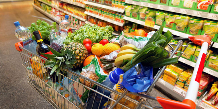 Втримати ціни: супермаркетам хочуть заборонити надбавку на соціально-значущі продукти понад 15%
