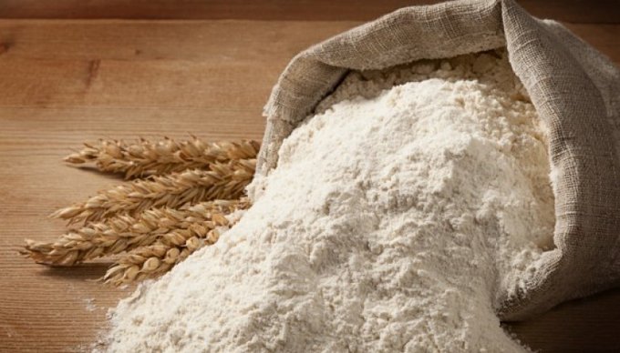 Чому Україні вигідніше завозити борошно з української пшениці з Туреччини
