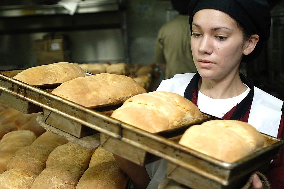 В Україні різко зросли ціни на хліб (інфографіка)