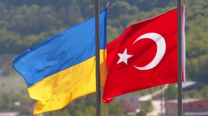 Україна і Туреччина підписали угоду про вільну торгівлю