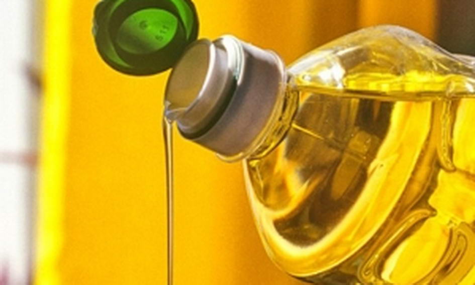Експерти знизили прогноз виробництва соняшникової олії в Україні