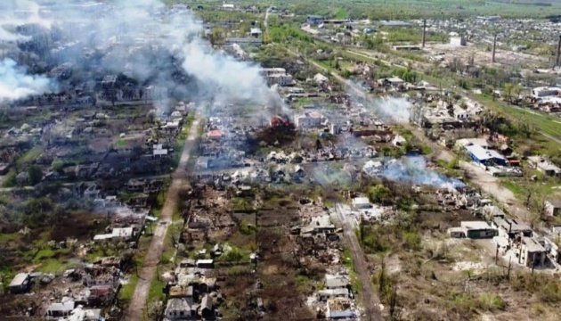 Мета – Голодомор: окупанти розбомбили літаками елеватор у Рубіжному