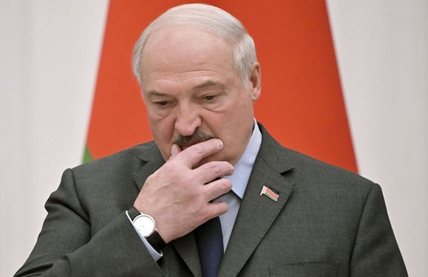 “Заради страшної картинки”: Лукашенко придумав, що українці самі підпалюють поля із зерном