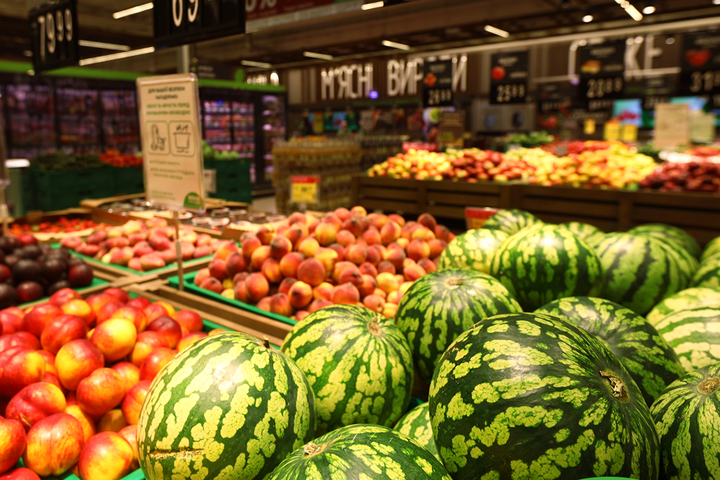 Кавуни цього року доведеться їсти імпортні: звідки привозять овочі та фрукти