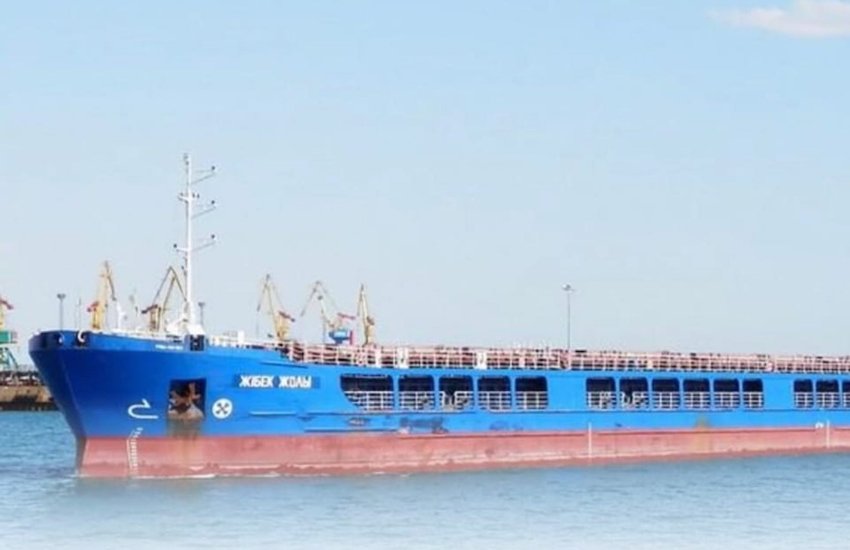 Туреччина затримала російське судно з українським зерном