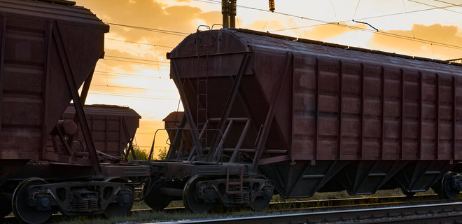 “Укрзалізниця” за три тижні вересня перевезла рекордні з початку війни 2,25 млн тонн зерна на експорт