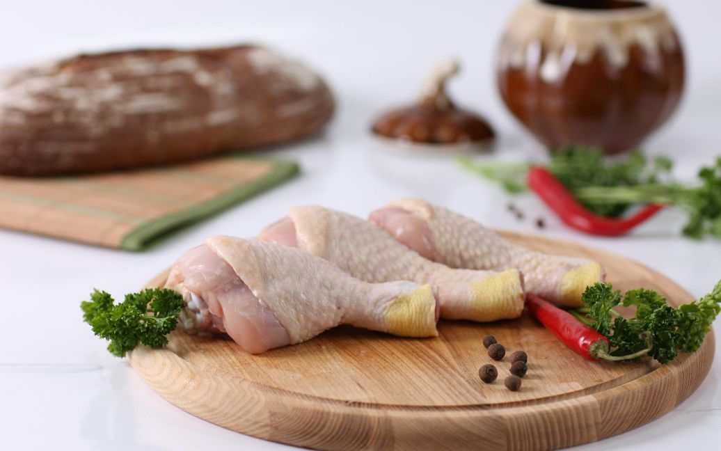Українців попередили про небезпечну курятину із сальмонелою та лікувальним препаратом