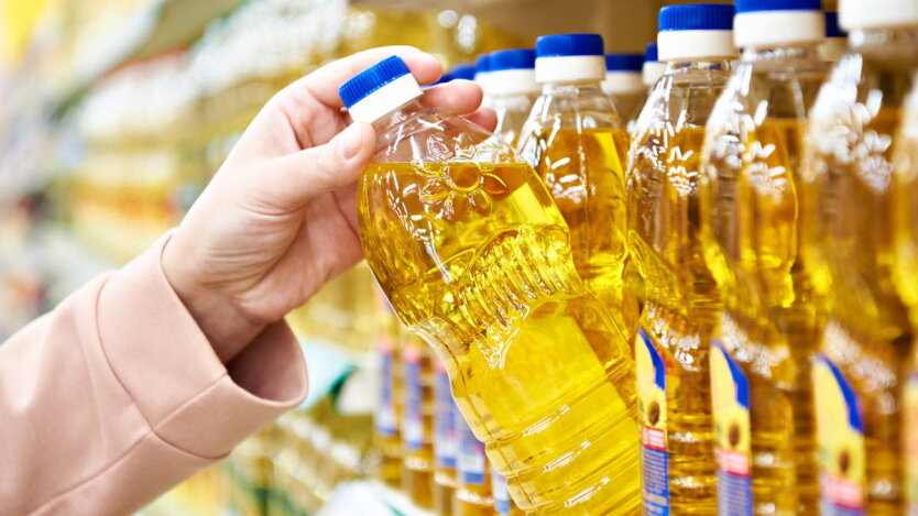 Як змінилися ціни на соняшникову олію та цукор