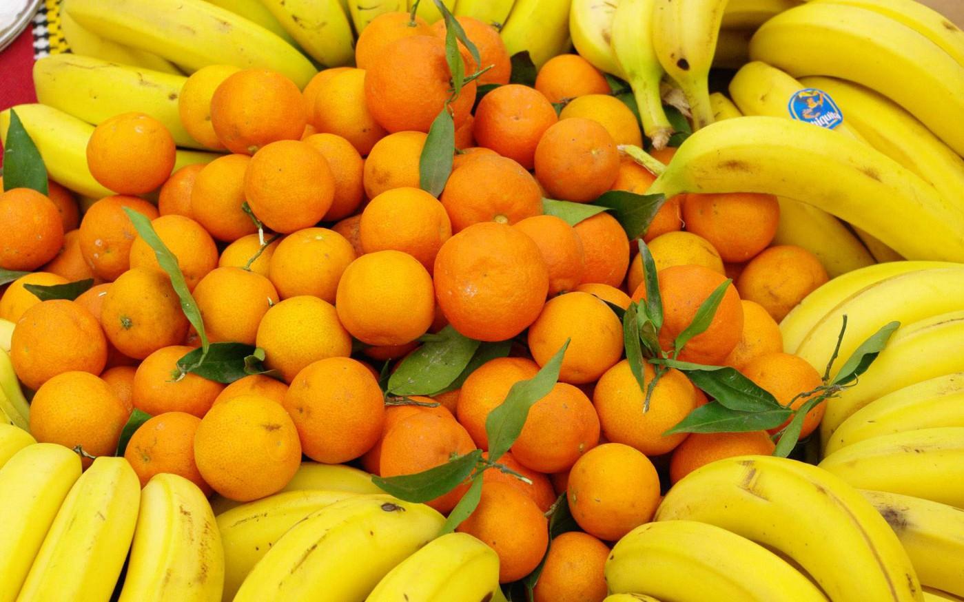 Як змінилася вартість апельсинів, мандаринів та бананів у супермаркетах