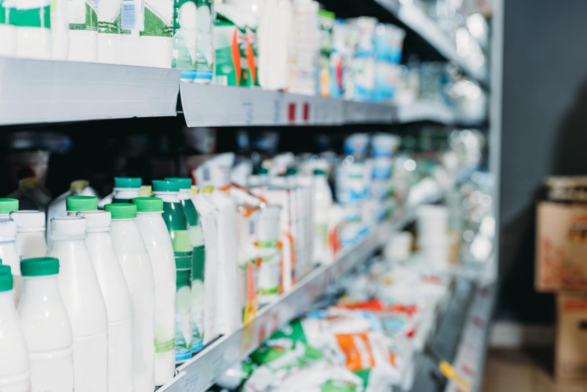 Чи будуть українці з молочкою попри скорочення виробництва в країні