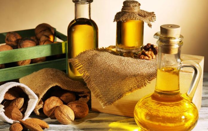 На Харківщині виробляють органічну олію з волоських горіхів та фундука