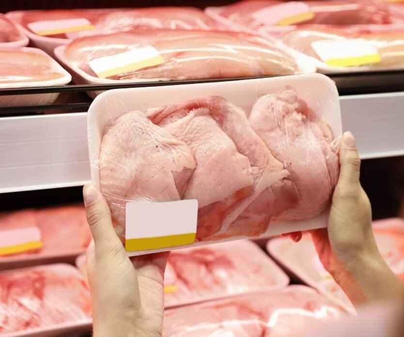 М’ясо знову дорожчає: як змінилися ціни на свинину, курятину та сало