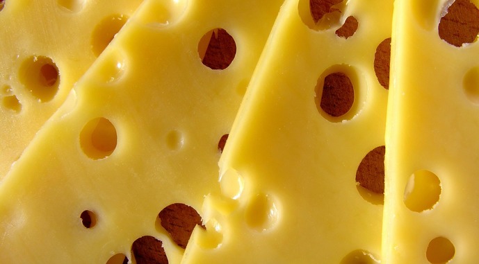 Швейцарія судиться з ЄС за сир