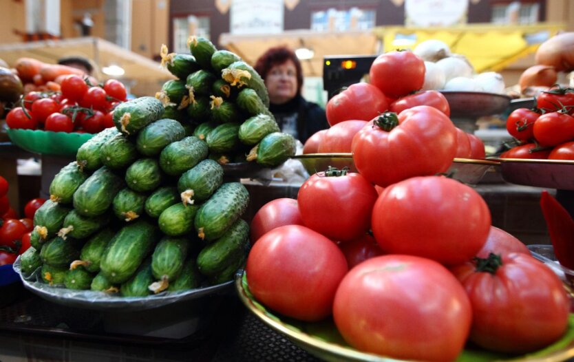 В Україні різко змінилися ціни на огірки, помідори та кріп