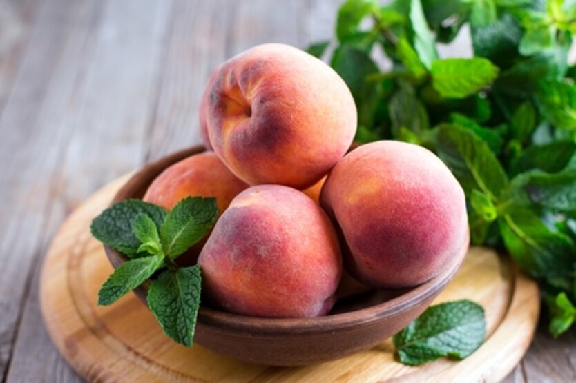 Які ціни на персики, сливи та абрикоси у супермаркетах