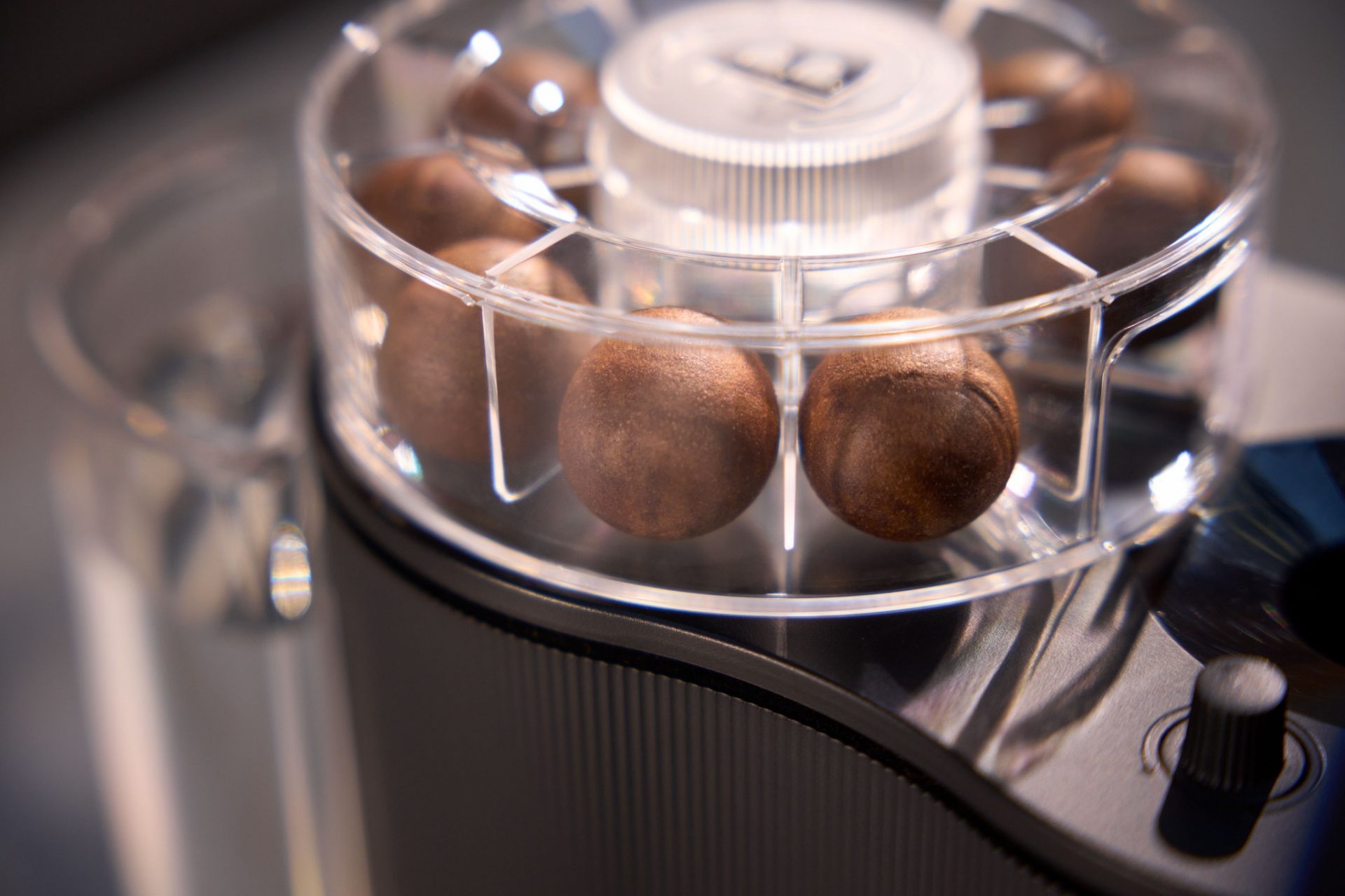 Кульки, загорнуті у водорості — тепер так виглядає інноваційна кава