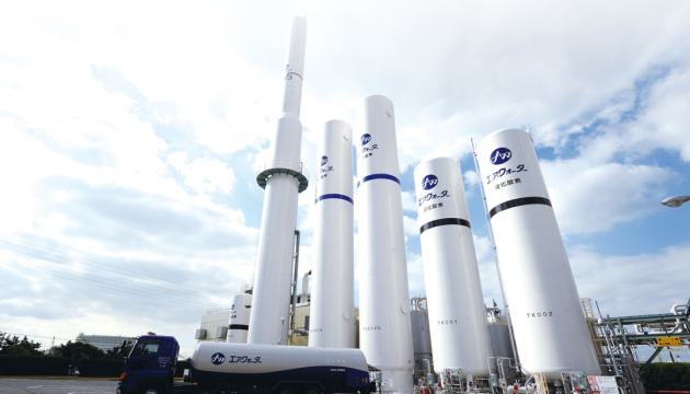 Японська хімкомпанія розробляє ракетне паливо з коров’ячих відходів