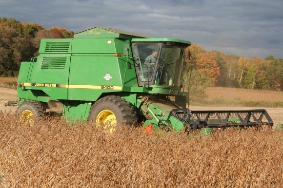 Єврокомісія підвищила прогноз урожаю кукурудзи у 2023/24 МР та знизила оцінку імпорту