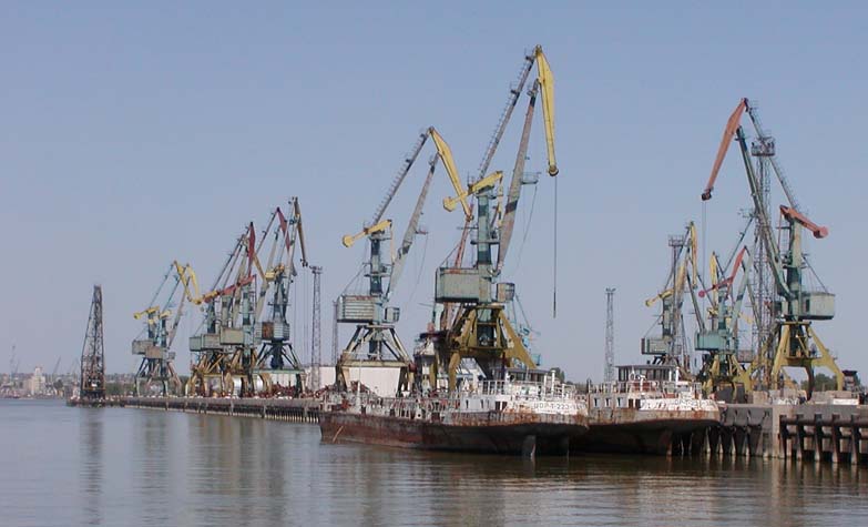 Ставки фрахту на перевезення зерна з дунайських портів України знову зросли
