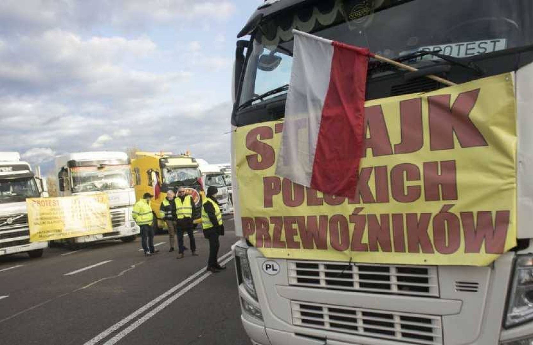 Блокада кордону в Дорогуську може відновитися: польський суд дозволив протест