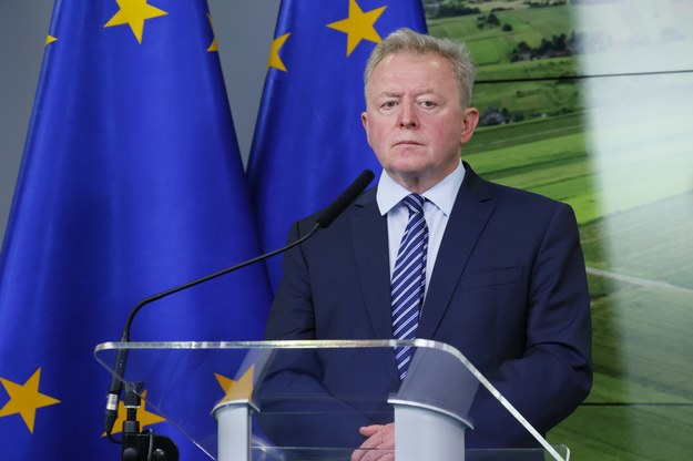 Єврокомісар ініціює обмеження імпорту в ЄС українського цукру та м’яса птиці