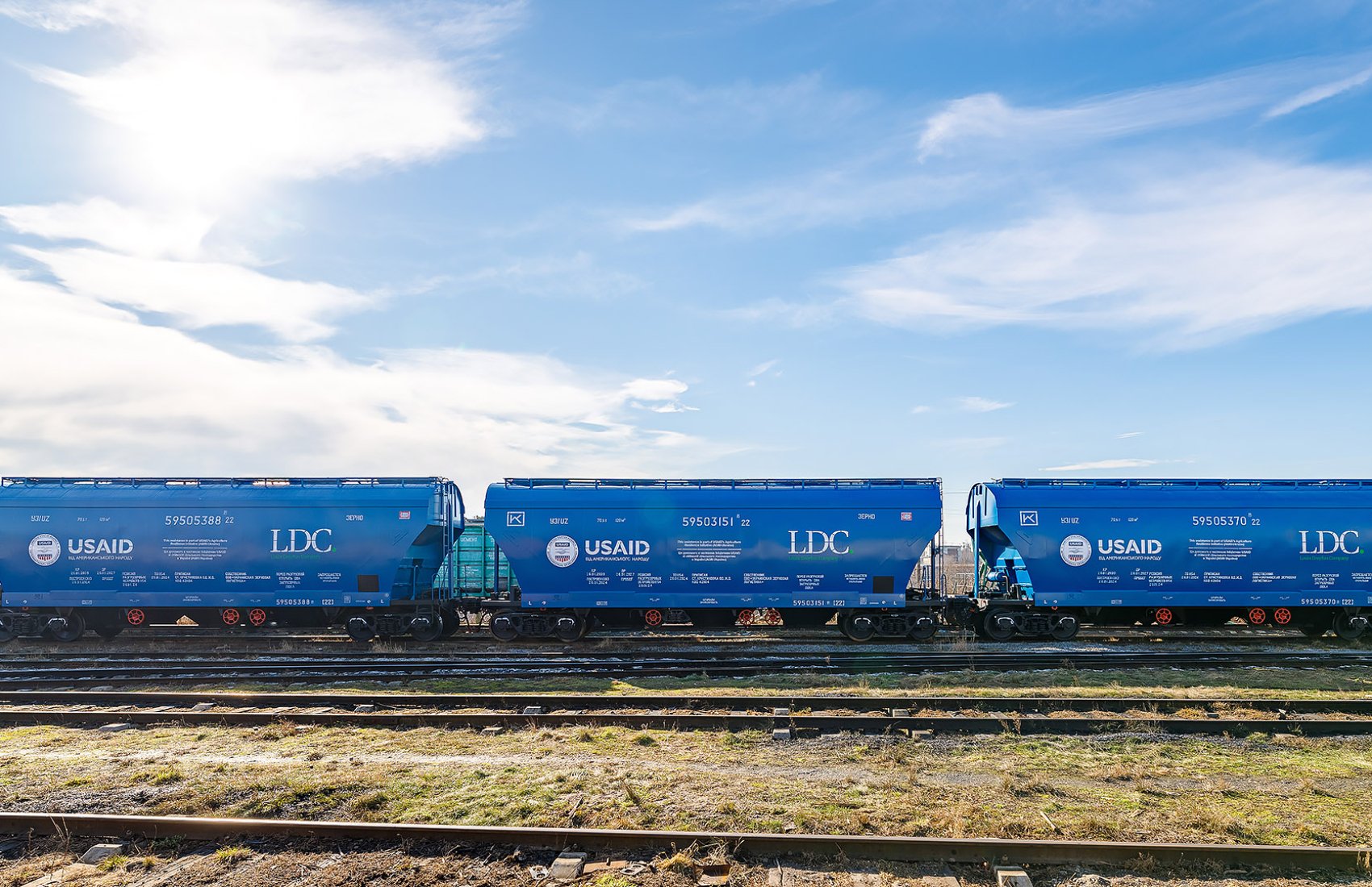 USAID придбав 85 вагонів-зерновозів для одного з найбільших експортерів українського зерна