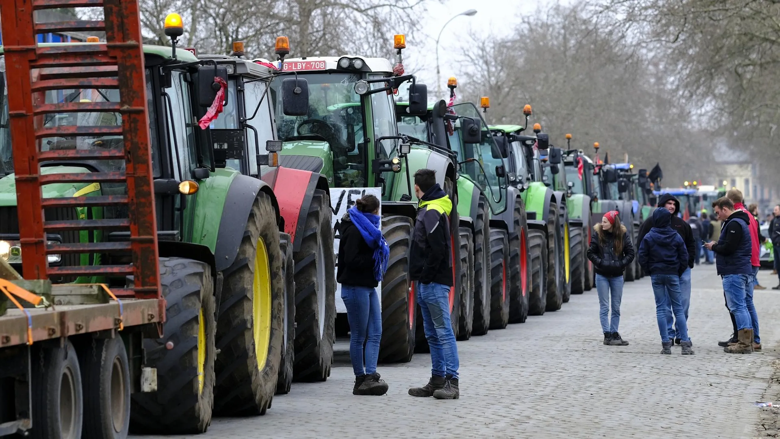 Блокада кордонів – не проти України: протести фермерів охоплюють Європу