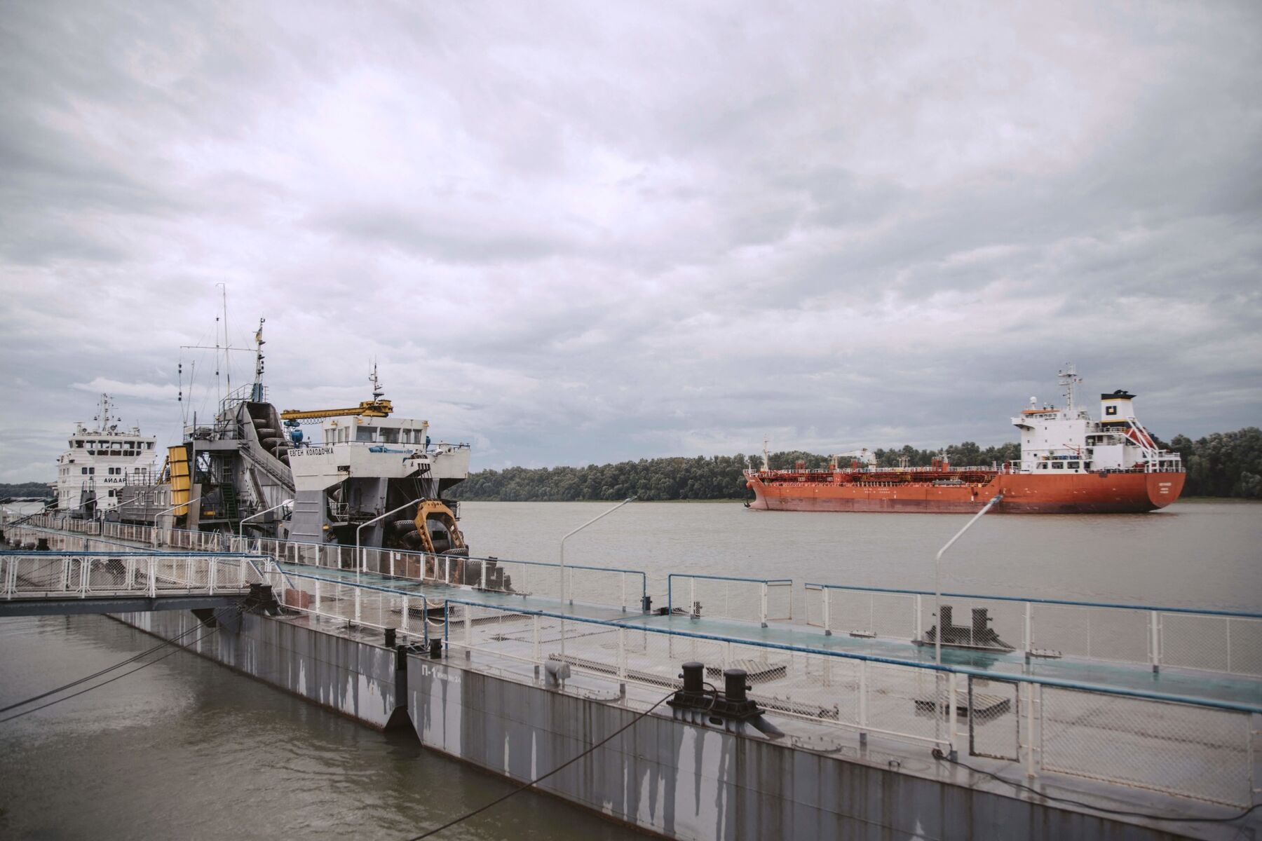 Україна планує новий експортний маршрут Дунаєм, щоб подолати польську блокаду