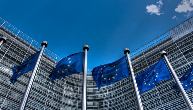 ЄС закликає Україну і Польщу до переговорів щодо експорту зерна