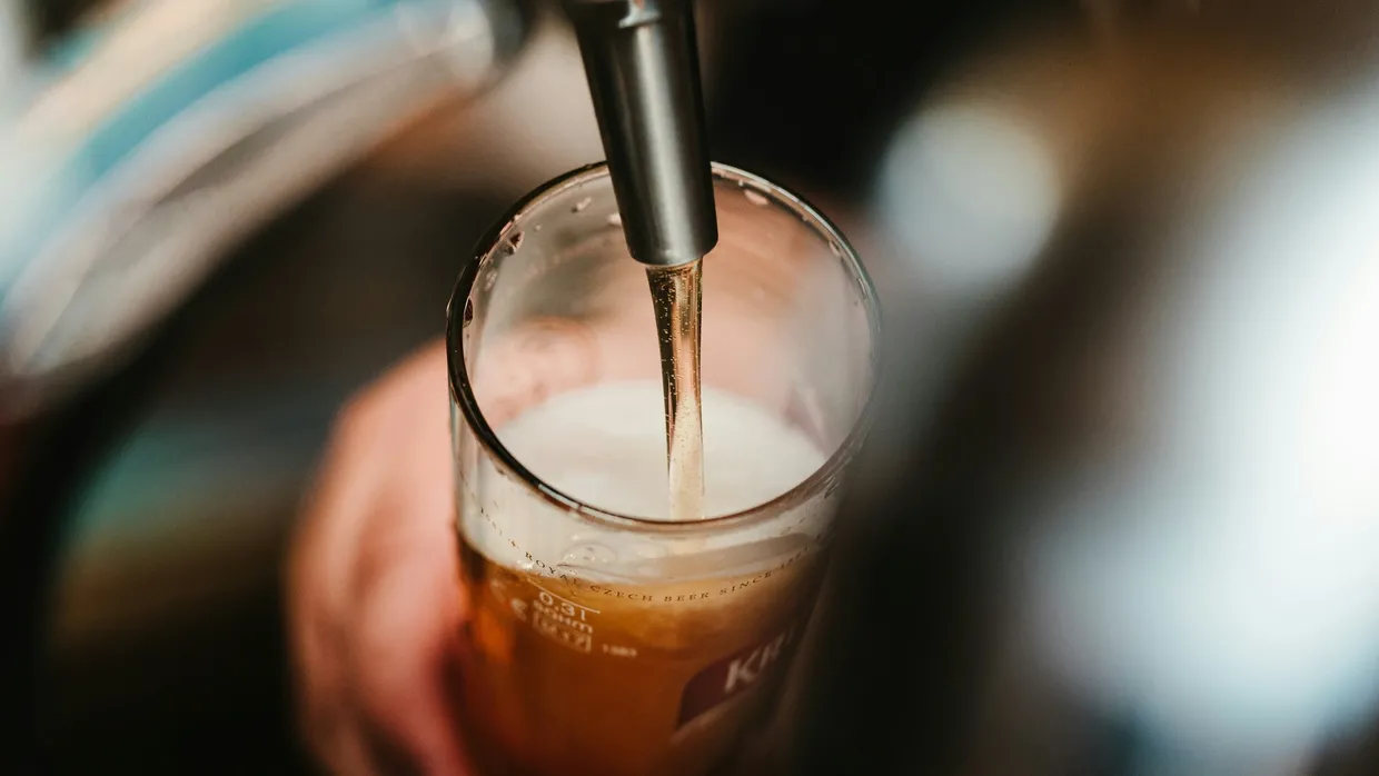 Вчені використовують штучний інтелект, щоб зробити пиво смачнішим