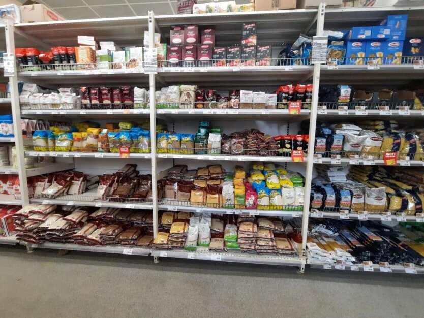 Супермаркети оновили ціни на гречку, рис та макарони