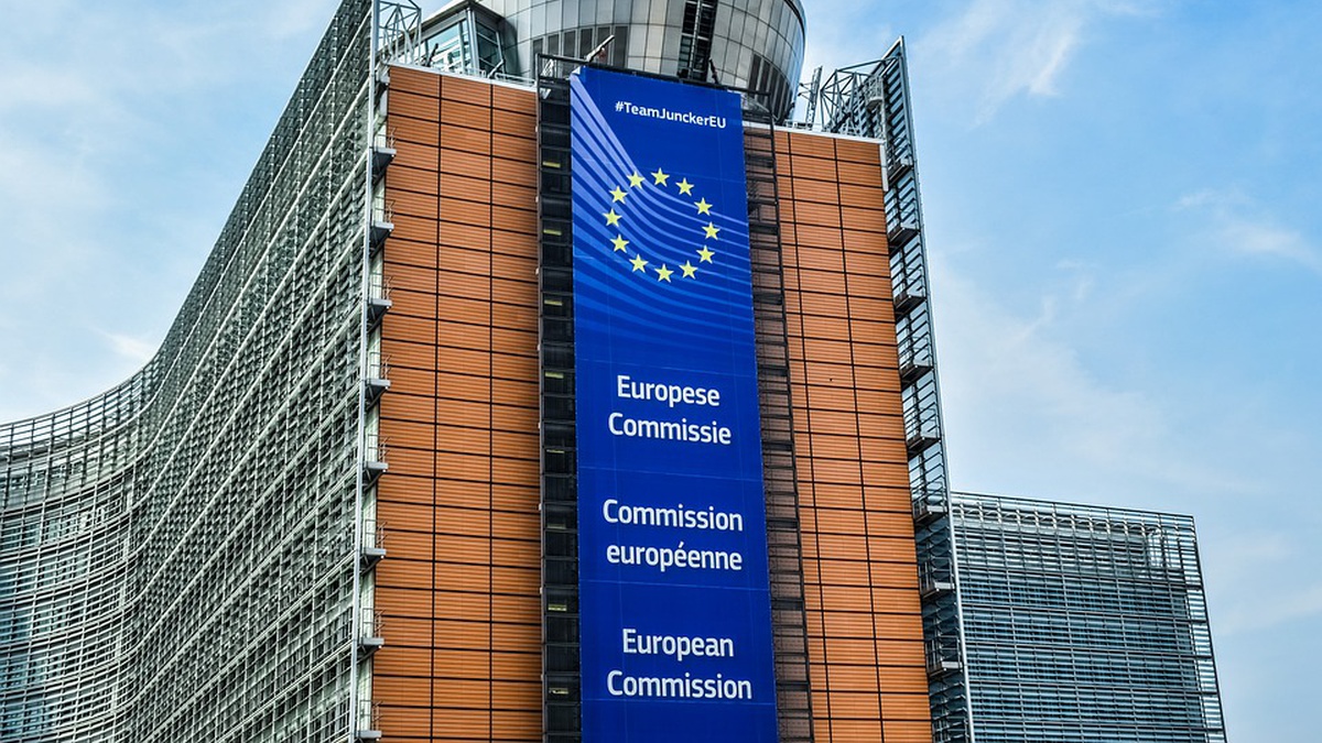 Єврокомісія запропонувала чергові поступки для полегшення становища фермерів