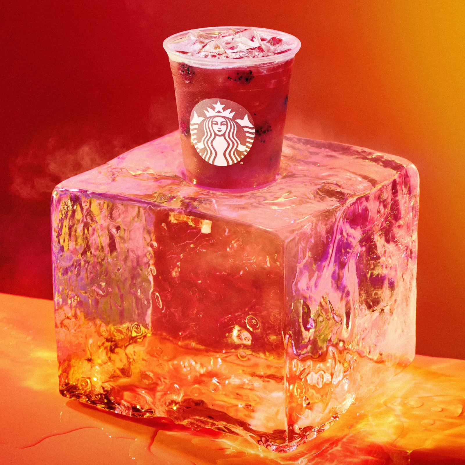 Лід, полуниця та чилі: світова мережа кав’ярень Starbucks презентувала незвичний лимонад
