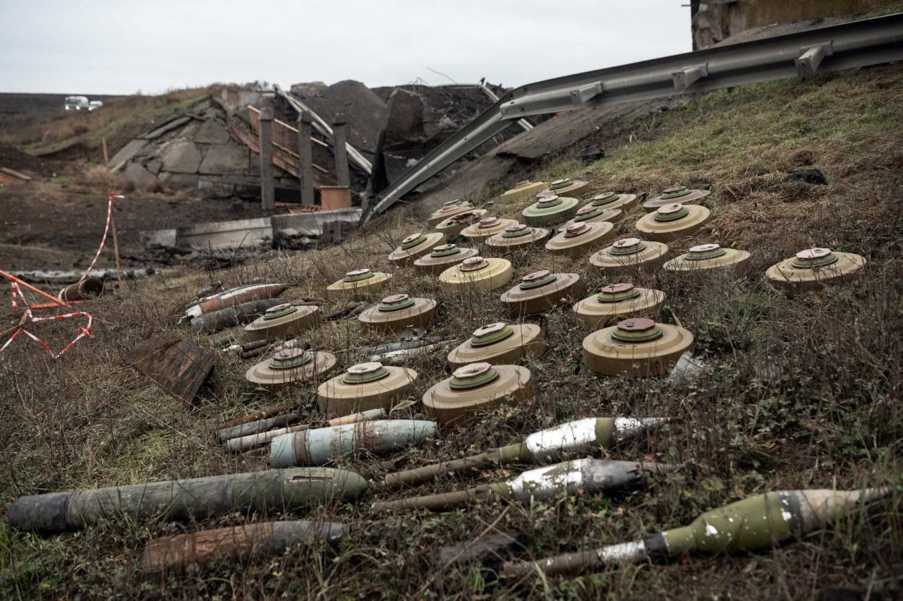 В Україні підписали перший договір на розмінування агроземель за держпрограмою: оператор отримає 4,85 млн грн