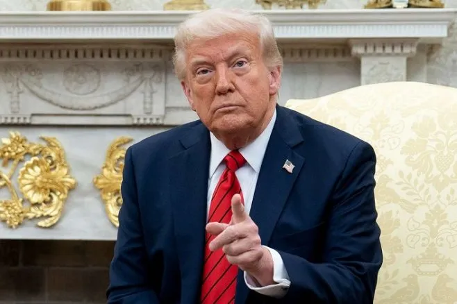 Трамп рассматривает возможность введения строгих санкций против России и её партнеров